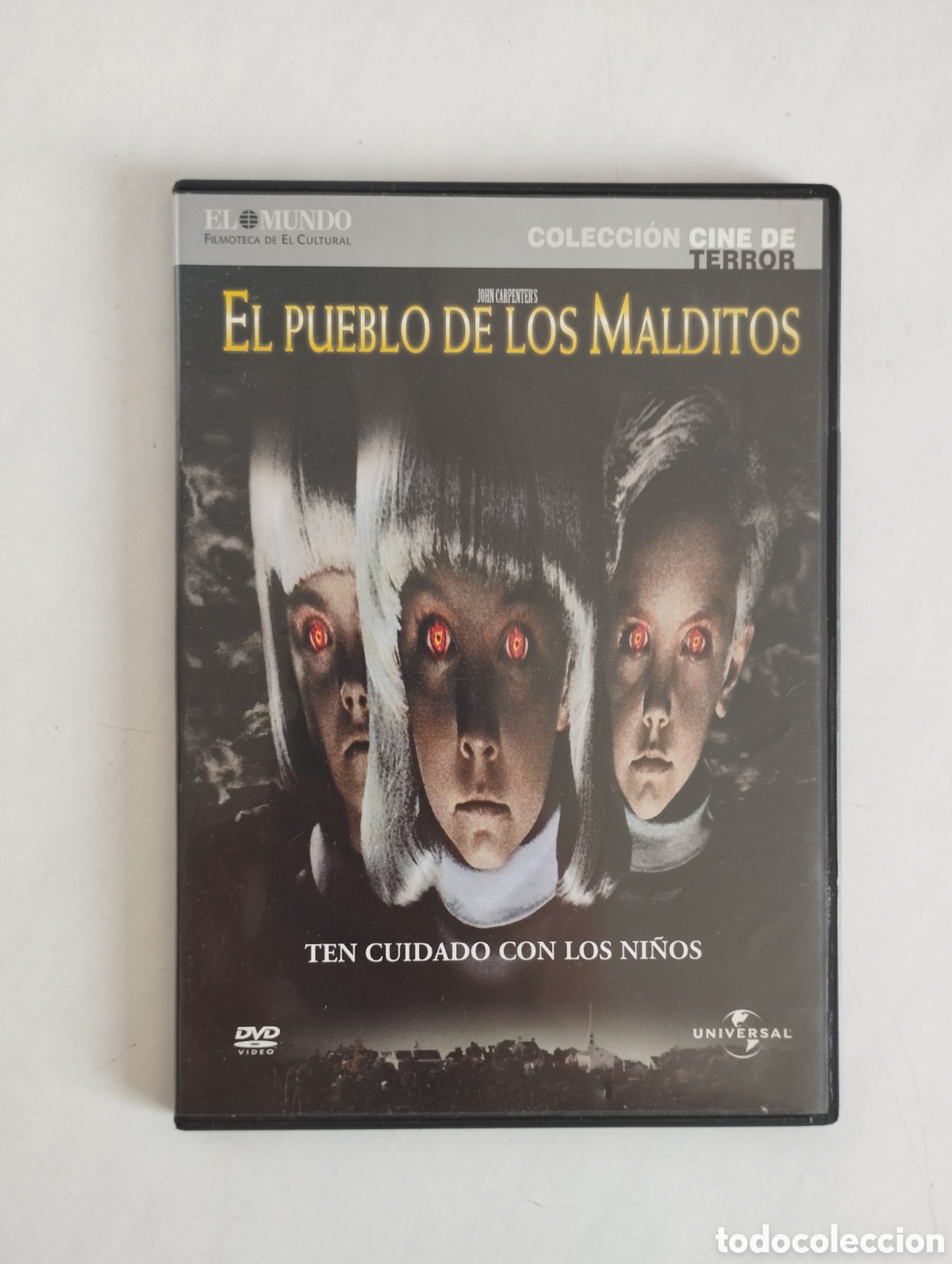 Cine: PELICULA DVD EL PUEBLO DE LOS MALDITOS (funda slim)