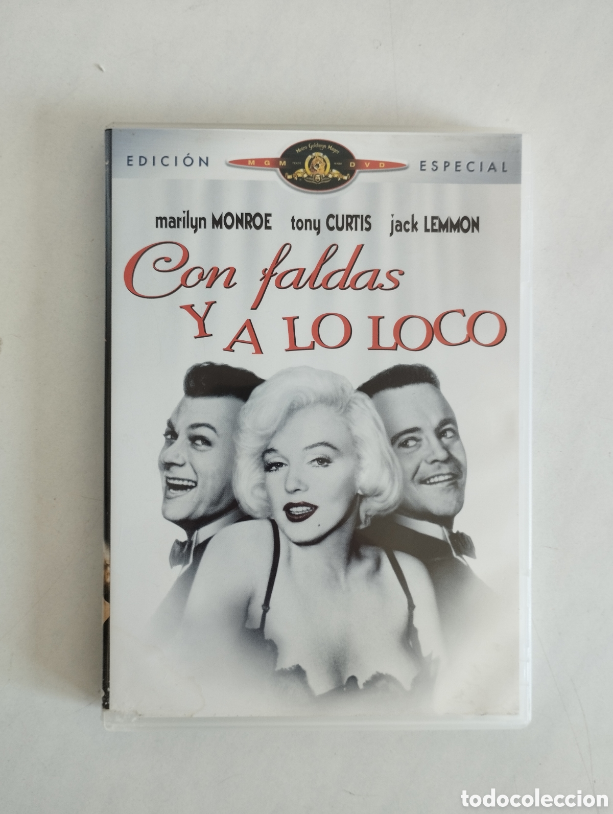 Cine: PELICULA DVD CON FALDAS Y A LO LOCO