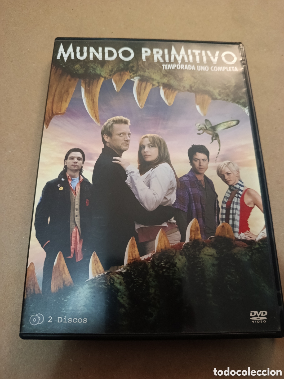 Cinema: Dvd. Mundo Primitivo. 2 dvds. Primera temporada completa. Descatalogado.