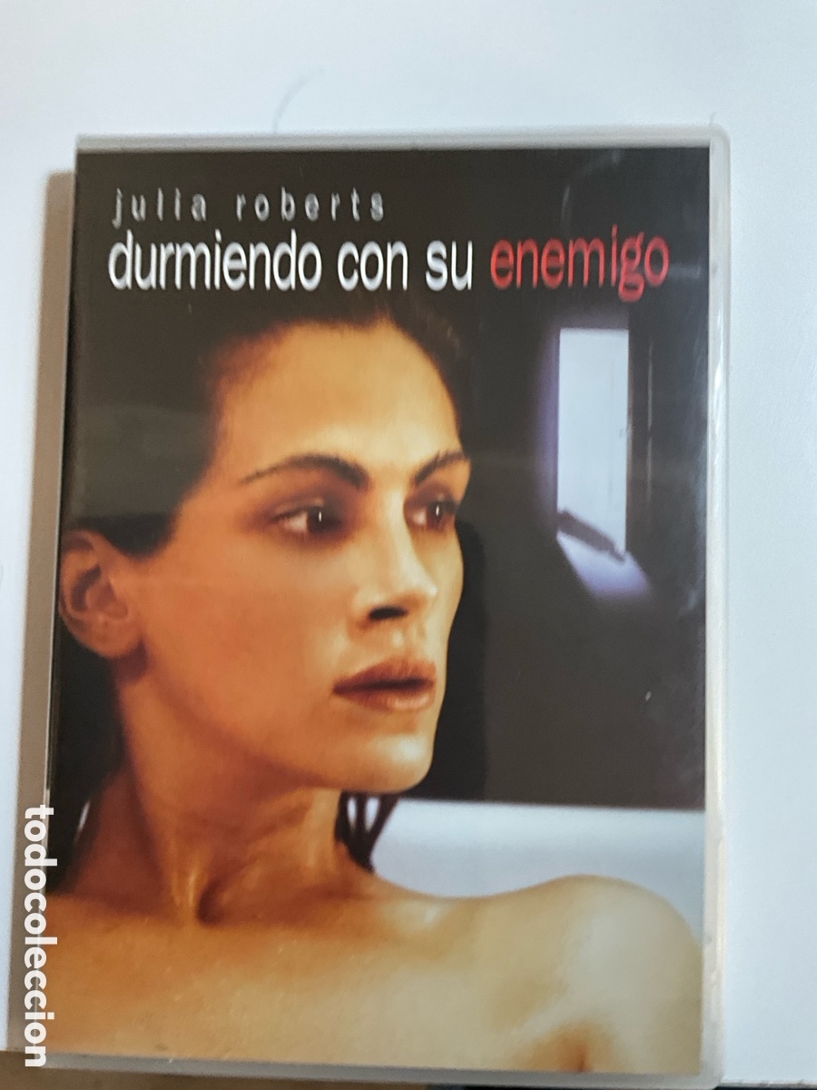Kino: DURMIENDO CON SU ENEMIGO