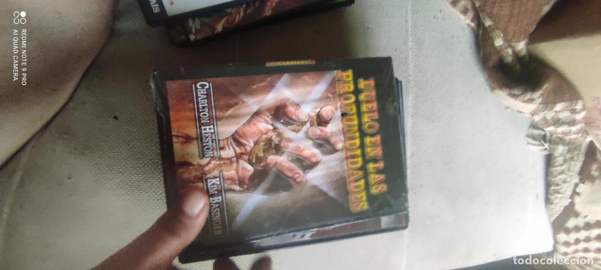 Cinema: Duelo en las profundidades. Pel&iacute;cula / DVD.