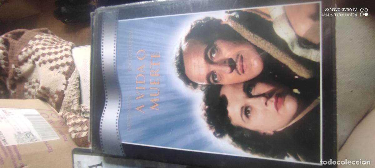 Cine: A vida o muerte. Pel&iacute;cula / DVD.