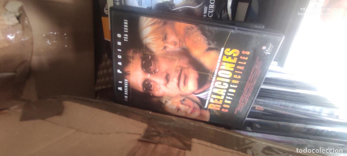 Cine: Relaciones confidenciales. Pel&iacute;cula / DVD.