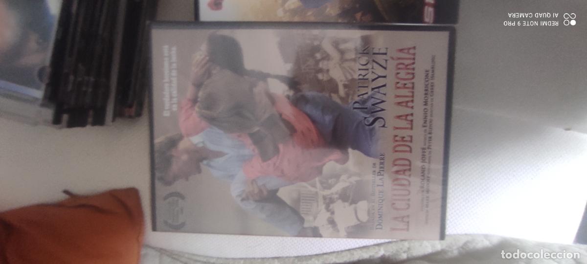 Cinema: La ciudad de la alegr&iacute;a. Pel&iacute;cula / DVD.