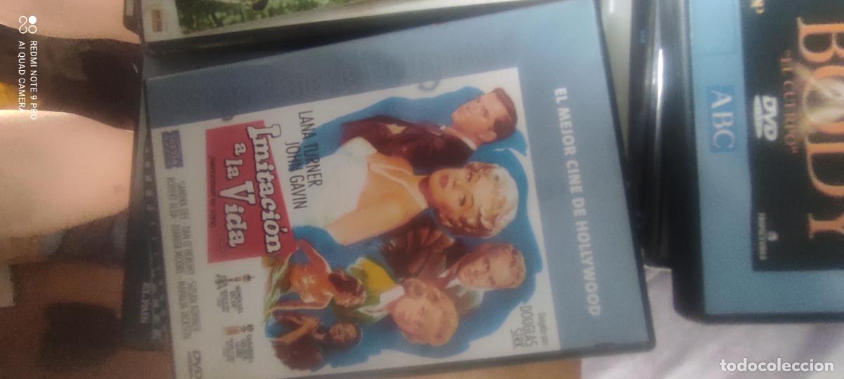 Cinema: Imitaci&oacute;n a la vida. Pel&iacute;cula / DVD.