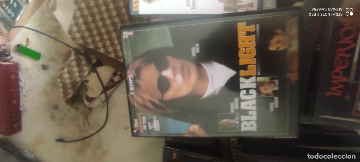 Cinema: Black Light. Pel&iacute;culas / DVD.