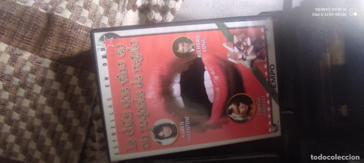 Cine: La chica que vino en un paquete de regalo. Pel&iacute;culas / DVD.