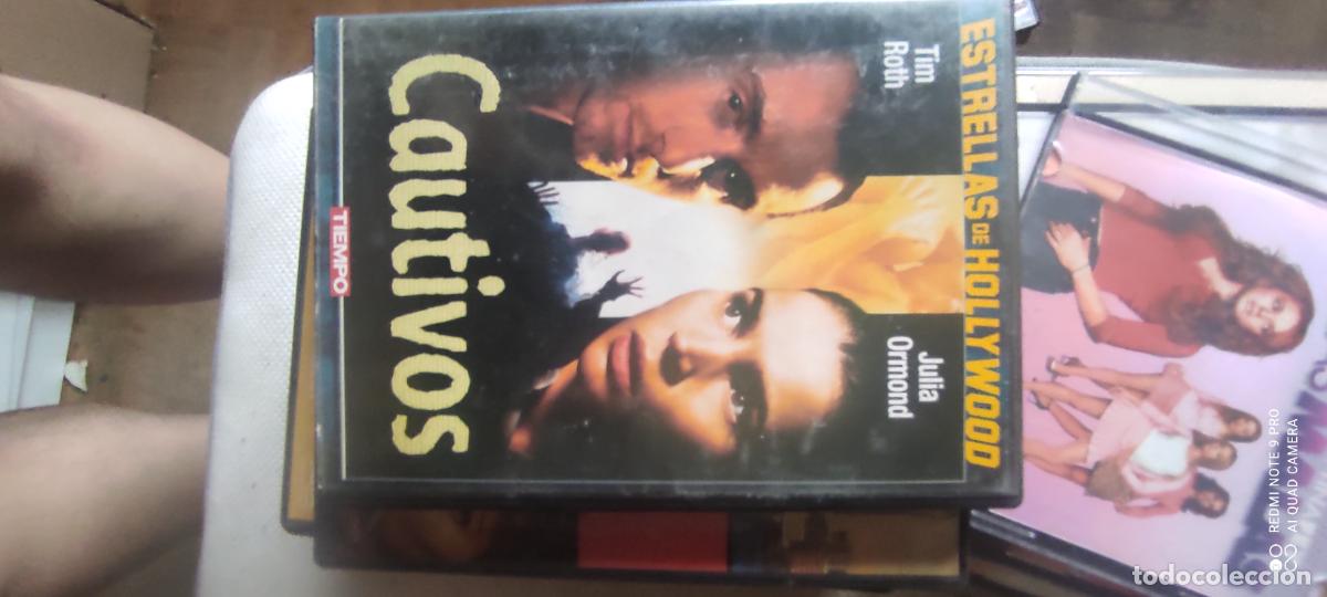 Cine: Cautivos. Pel&iacute;cula / DVD.