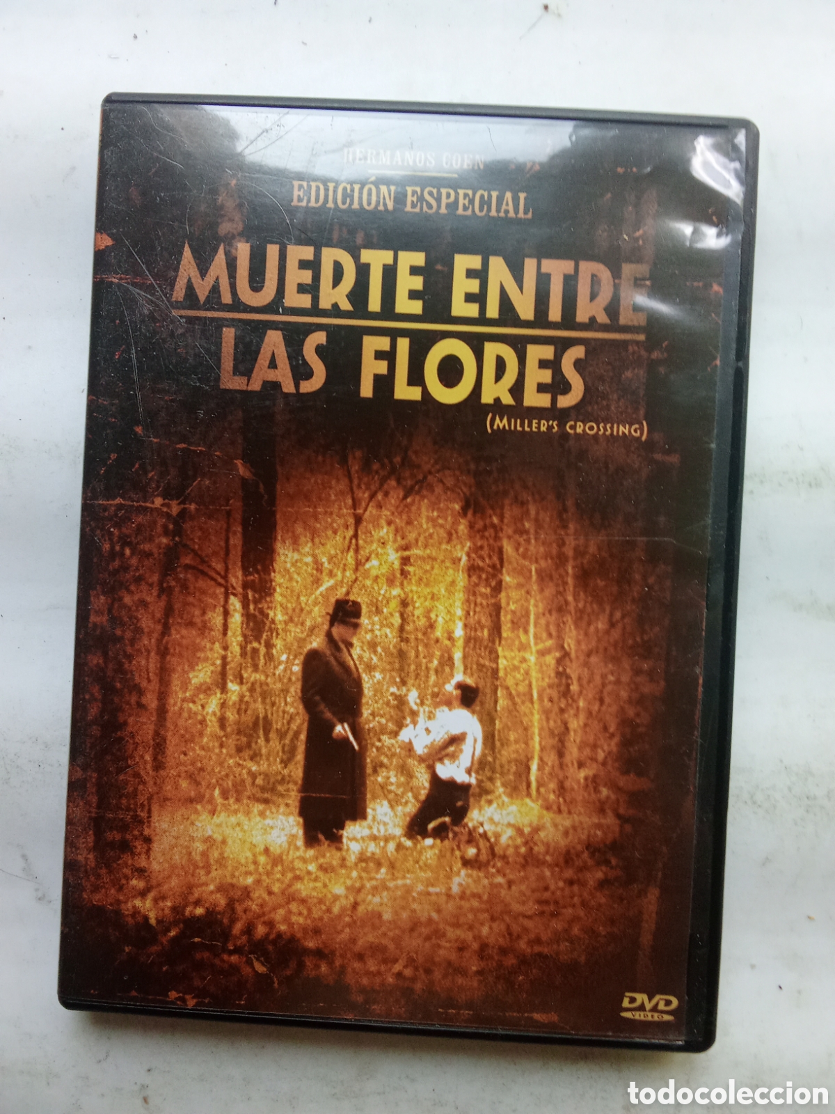 Cine: MUERTE ENTRE LAS FLORES HERMANOS COEN