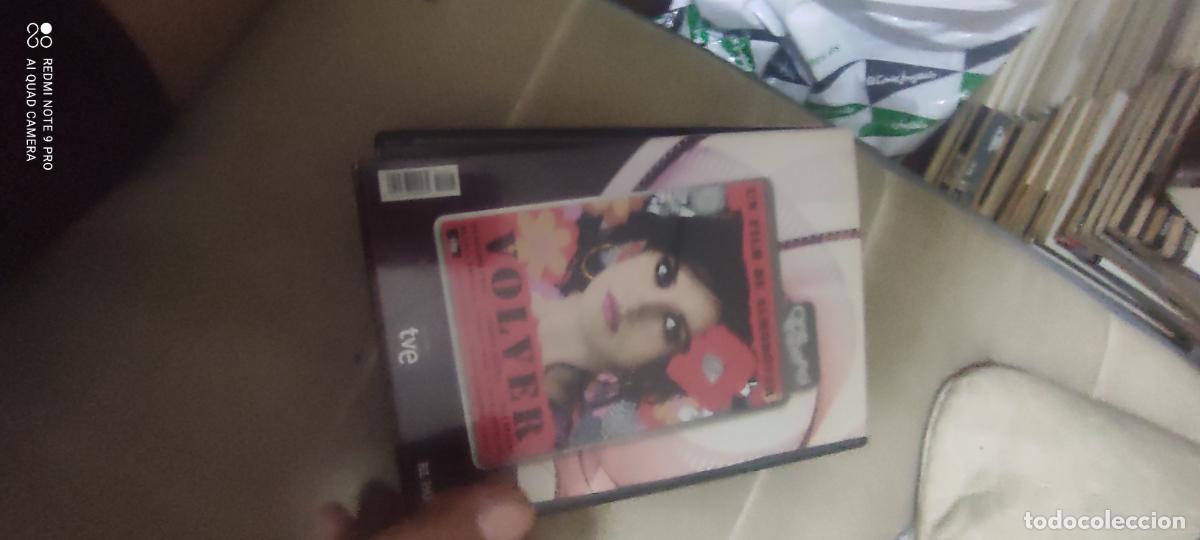 Cine: Volver. Pel&iacute;cula / DVD.