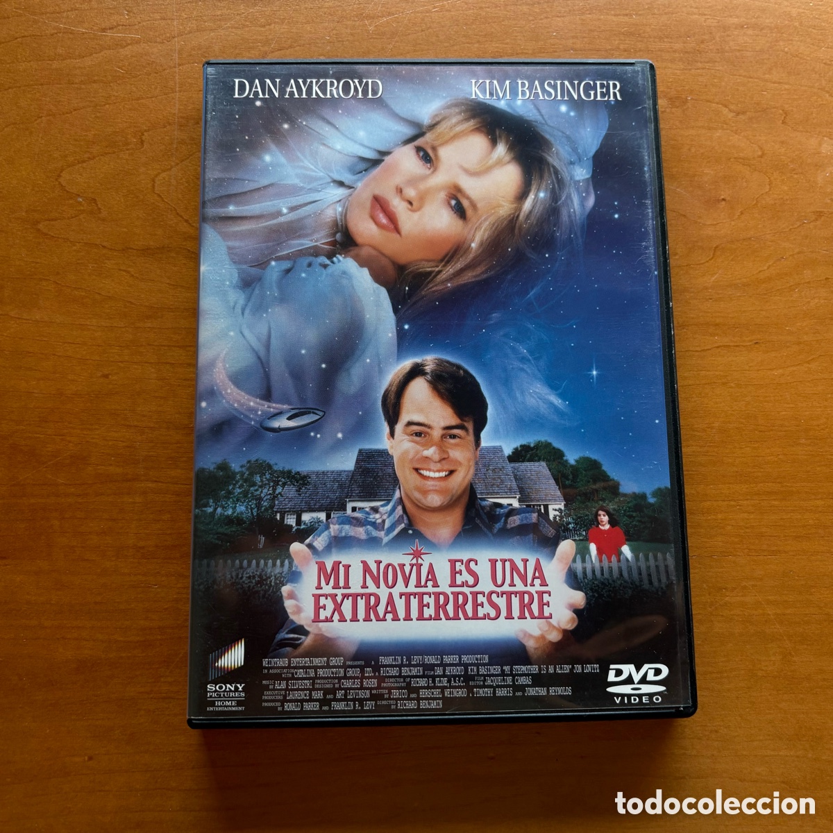 Cine: DVD Pel&iacute;cula Mi Novia es una Extraterrestre Como Nuevo