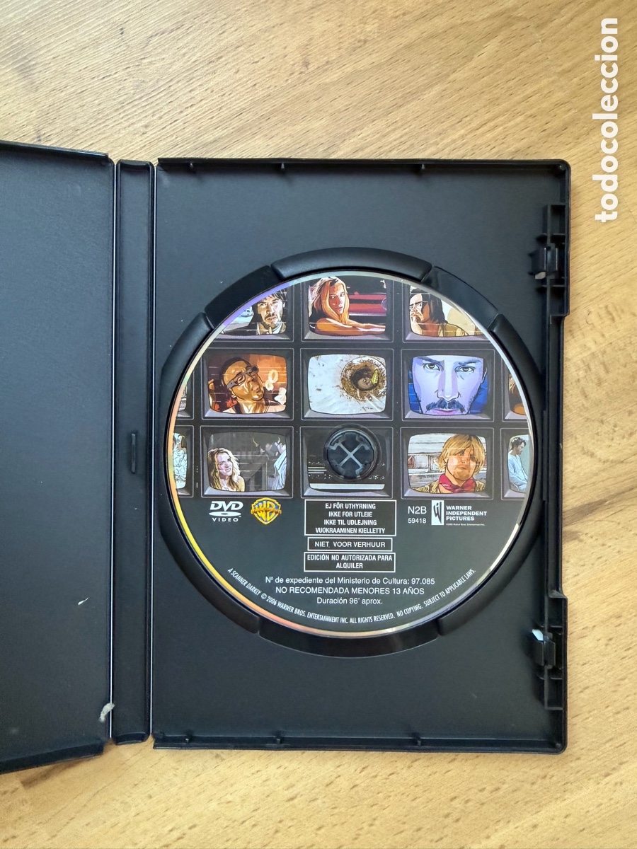 Cine: DVD A scanner Darkly - Foto 3