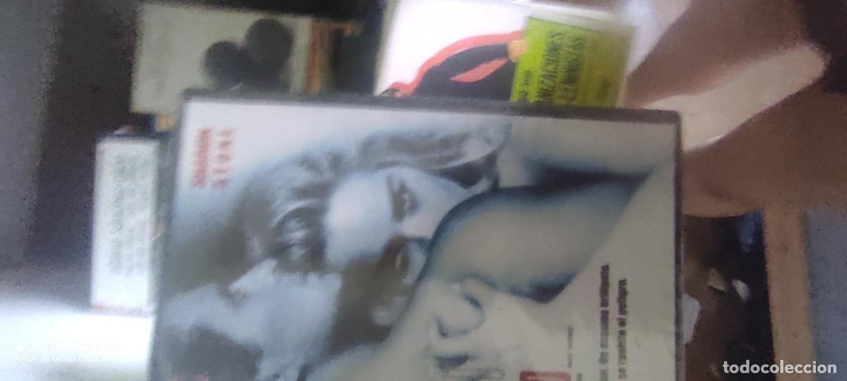 Cine: Instinto b&aacute;sico. Pel&iacute;cula / DVD. dvd