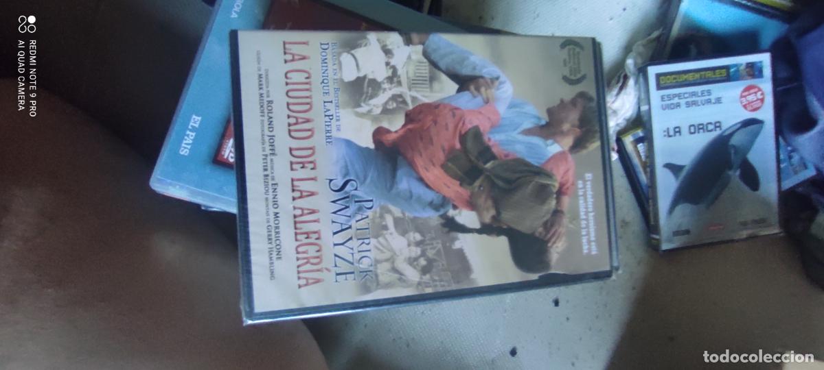 Cine: La ciudad de la alegr&iacute;a. Pel&iacute;cula / DVD.