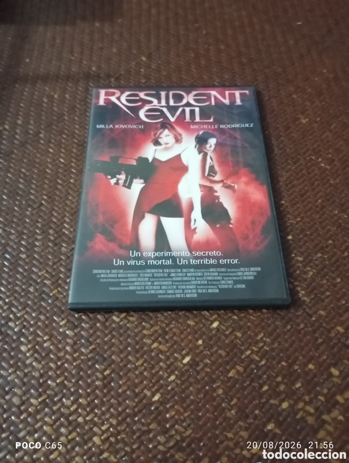 Cine: Resident Evil Slim DVD