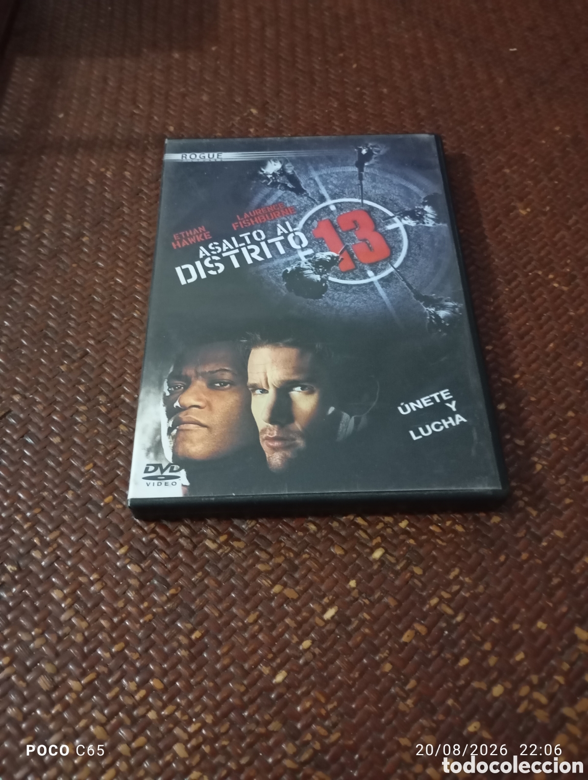 Cine: Asalto al distrito 13 DVD videoclub se&ntilde;ales de uso visionada sin problemas