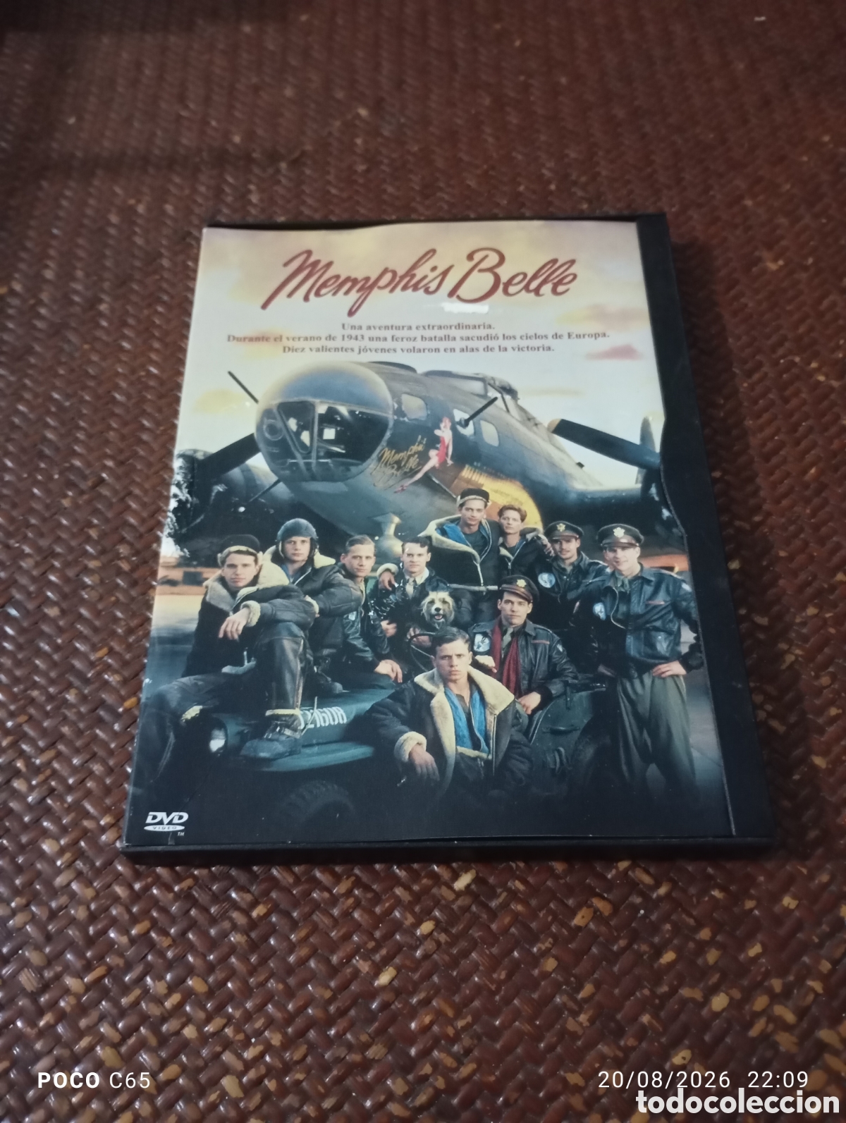 Cine: Memphis belle DVD caratula defectuosa mirar foto DVD como nuevo