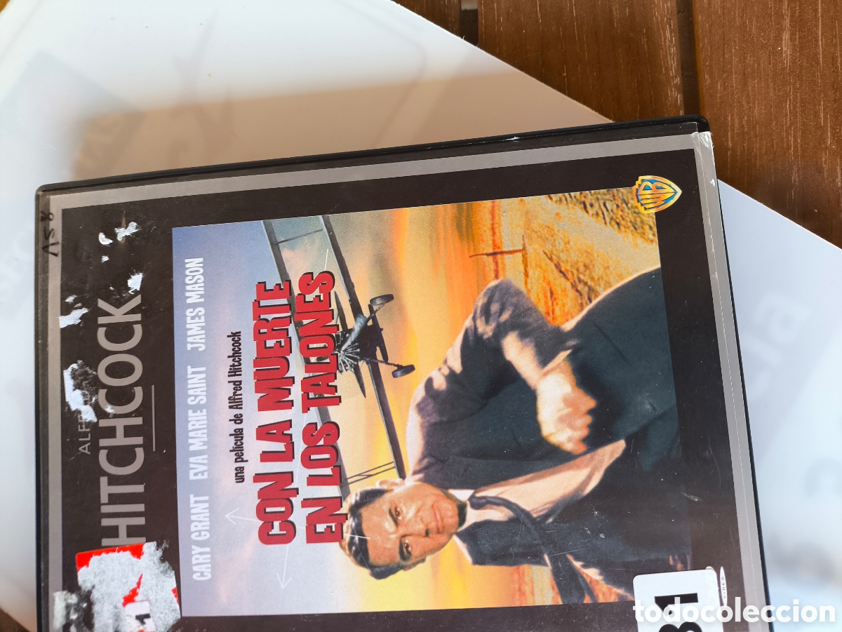 Cine: DVD de con la muerte en los talones .lote C.n.0181