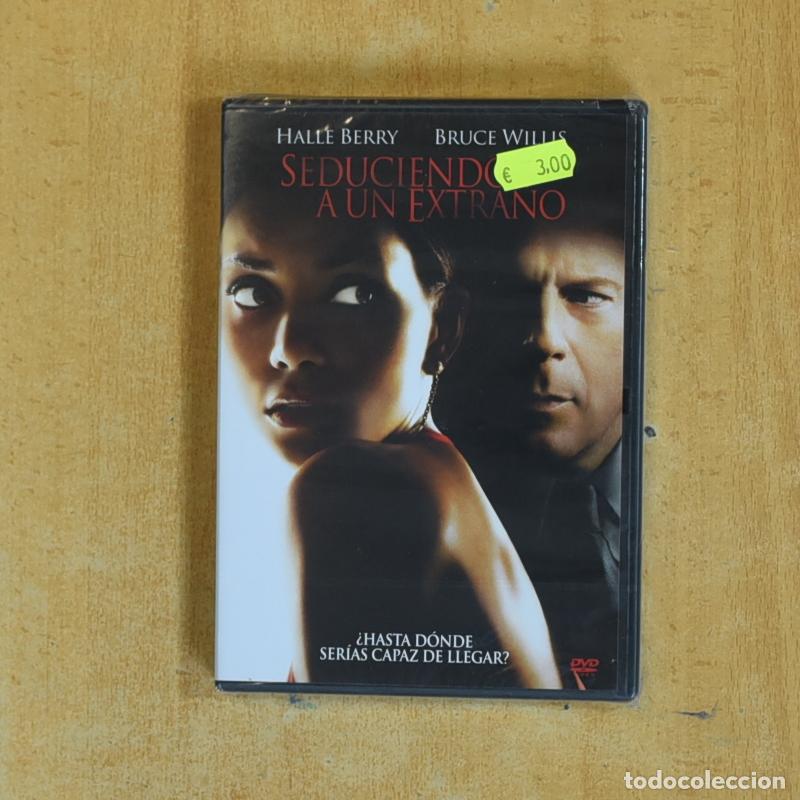 Cine: SEDUCIENDO A UN EXTRA&Ntilde;O - DVD - Env&iacute;o r&aacute;pido y bien embalado