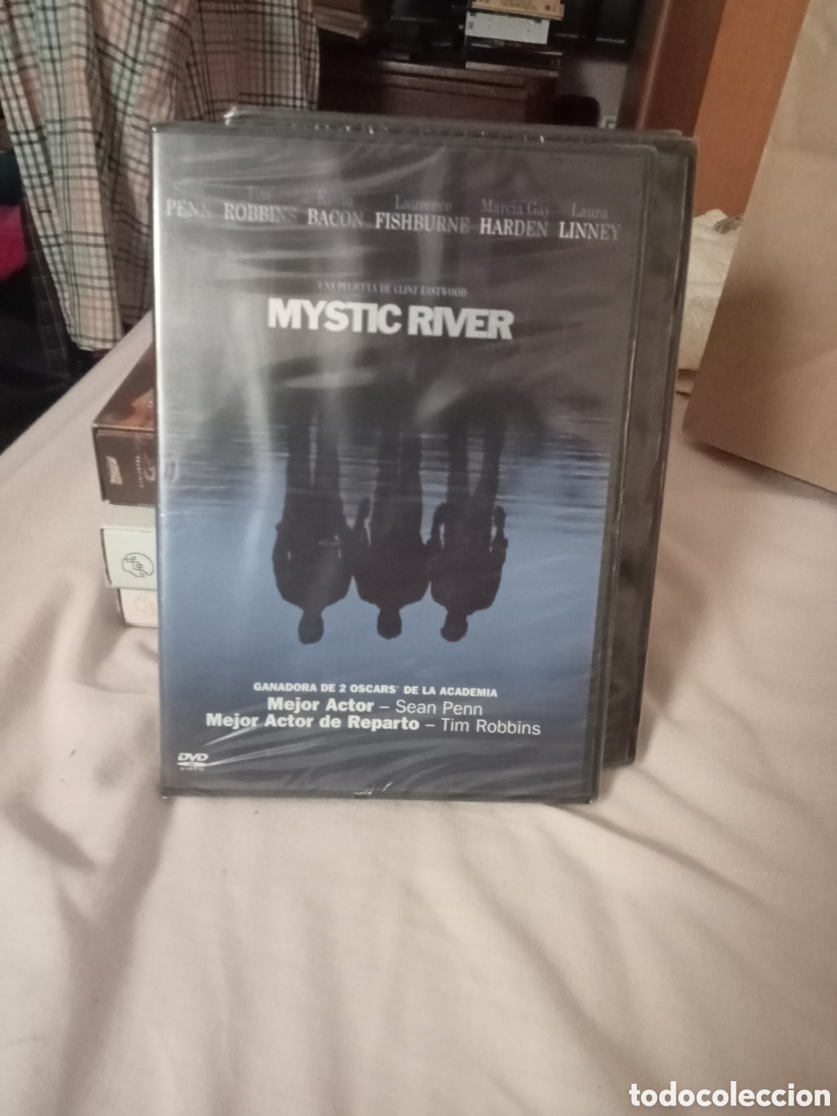 Cine: Mystic River precintada