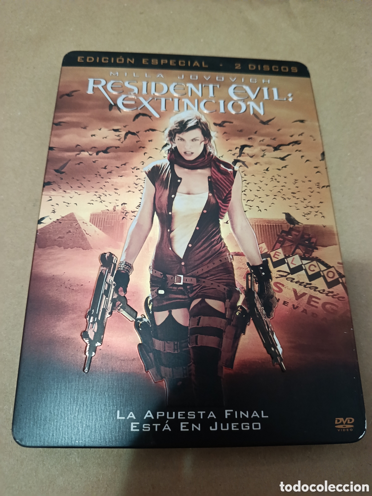 Cine: Dvd. Resident Evil. Extinci&oacute;n. Edici&oacute;n Especial 2 dvds. Caja met&aacute;lica.