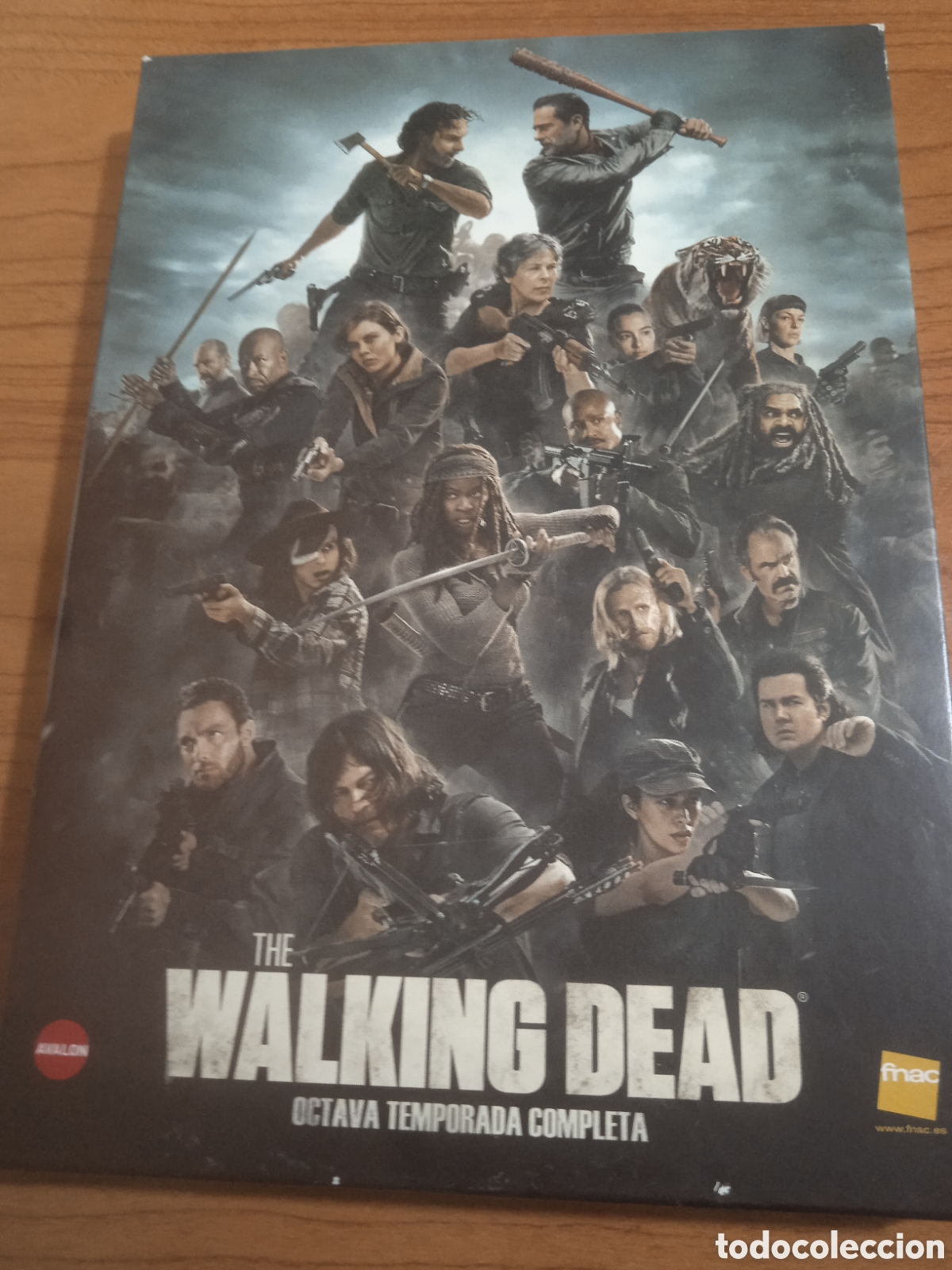 Cine: The walking dead - octava temporada completa.