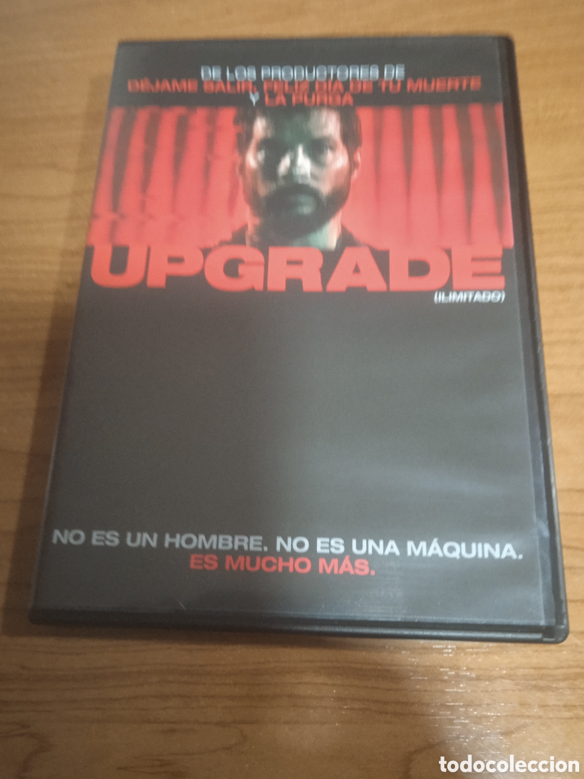 Cine: Upgrade - ilimitado - no es un hombre....