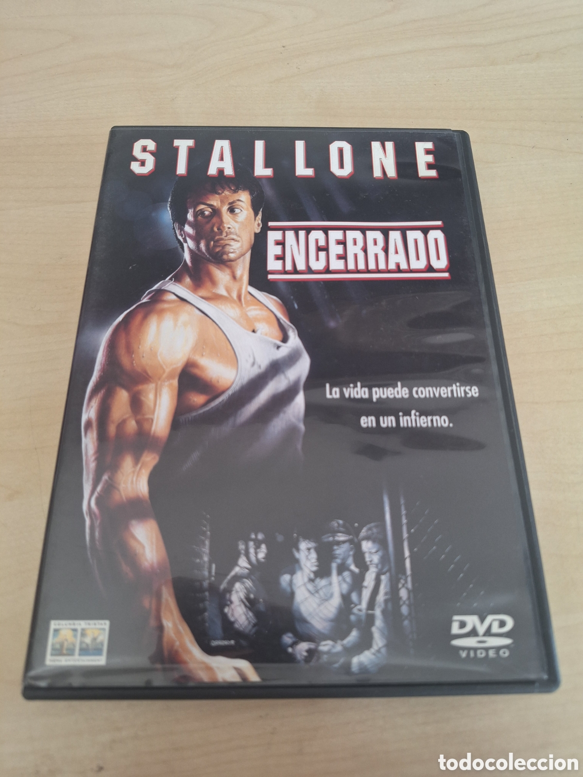 Cine: RD44 encerrado DVD SEGUNDAMANO