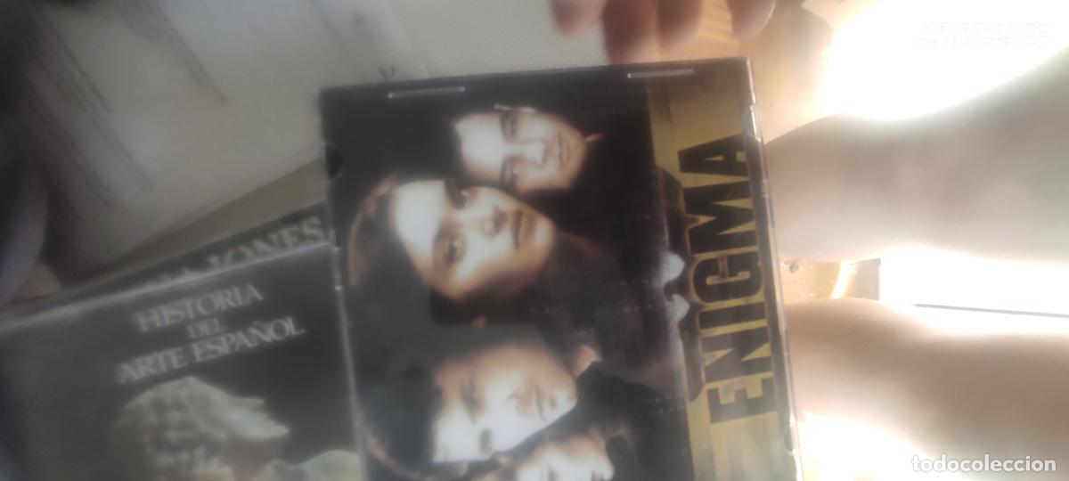 Cine: Enigma. Pel&iacute;cula / DVD.