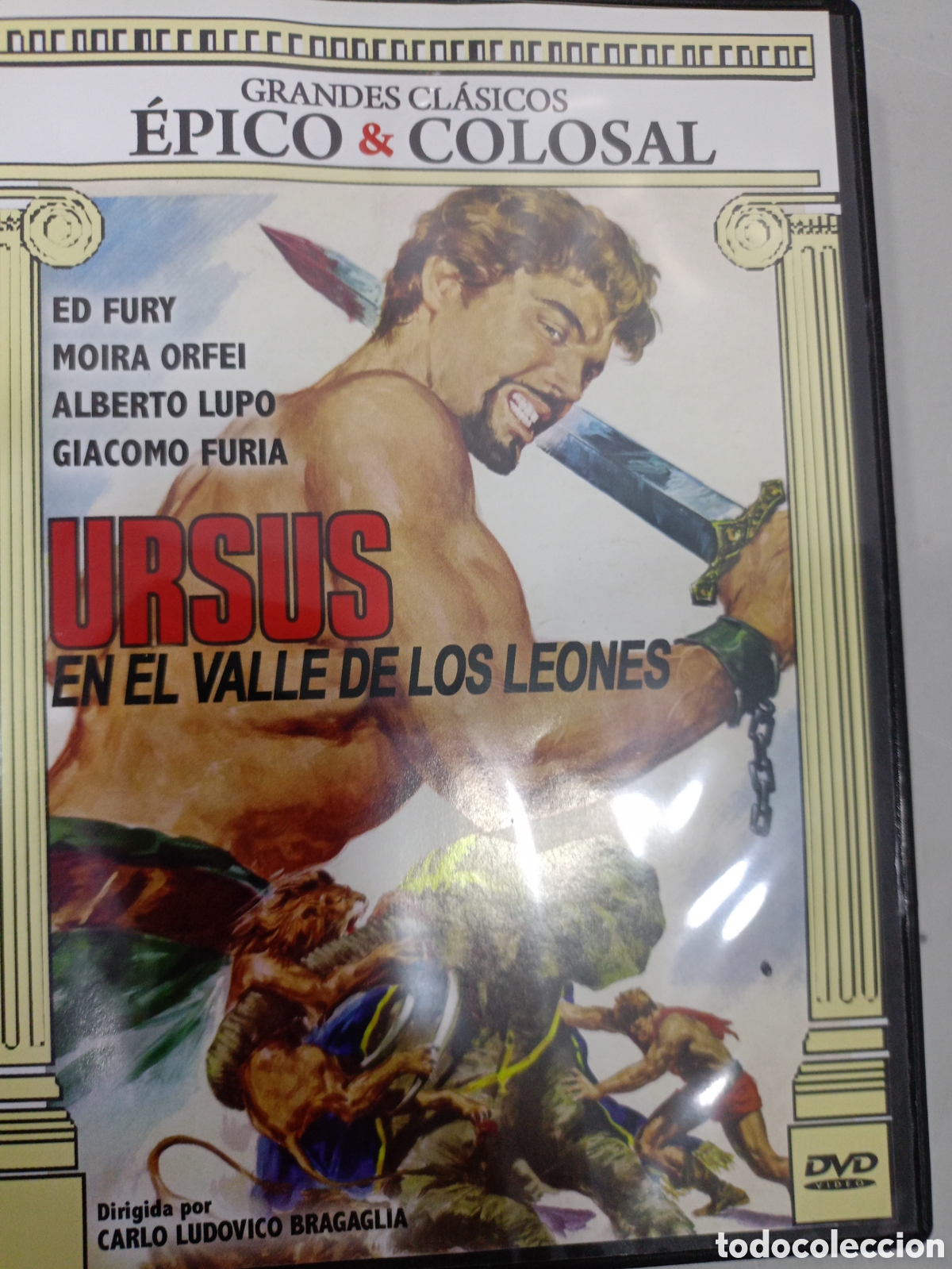 Cine: DVD Ursus en el valle de los leones