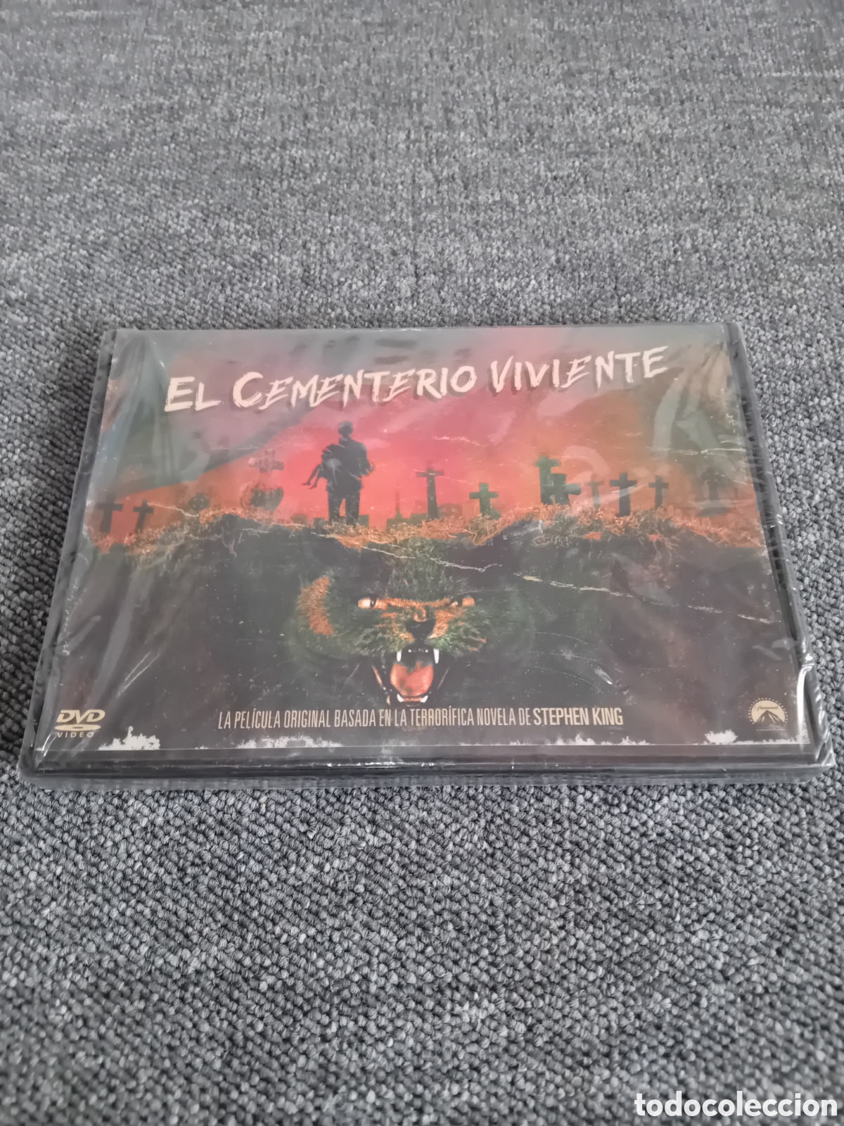 Cine: El cementerio viviente DVD sin usar