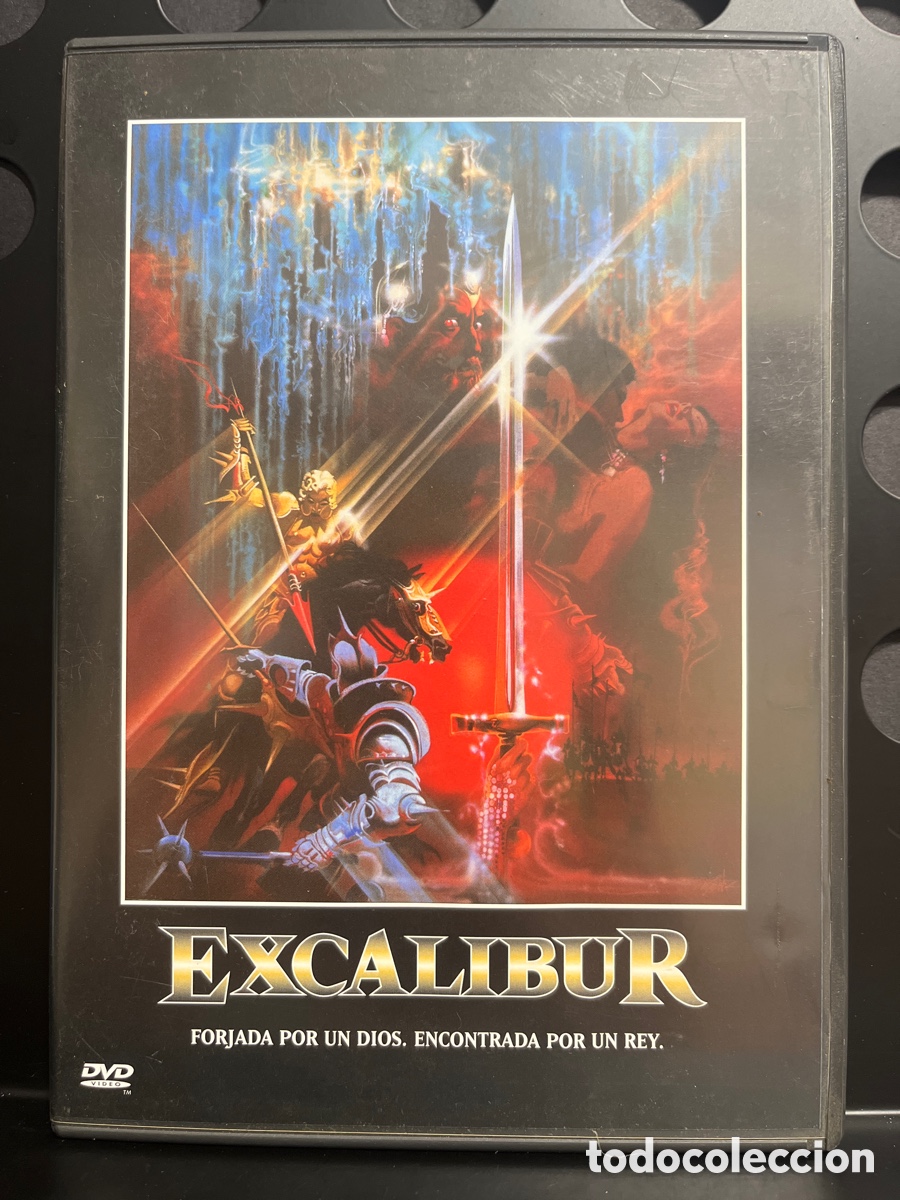 Cine: EXCALIBUR : FORJADA POR UN DIOS ENCONTRADA POR UN REY 135&rsquo; DVD ( 1981 )