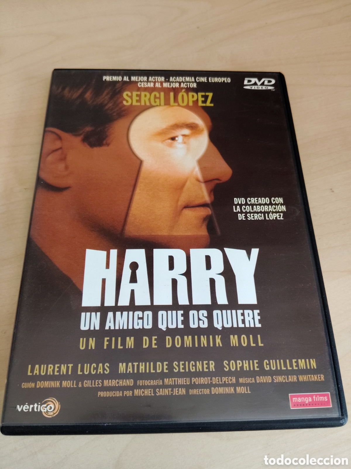 Cine: RD68 Harry un amigo que os quiere DVD SEGUNDAMANO