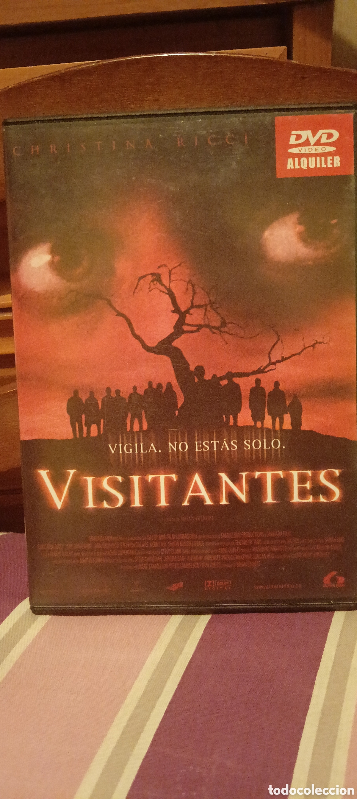 Cine: Pel&iacute;cula Visitantes dvd