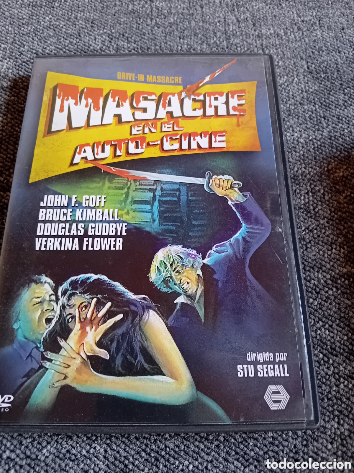 Cine: Masacre en el auto cine dvd
