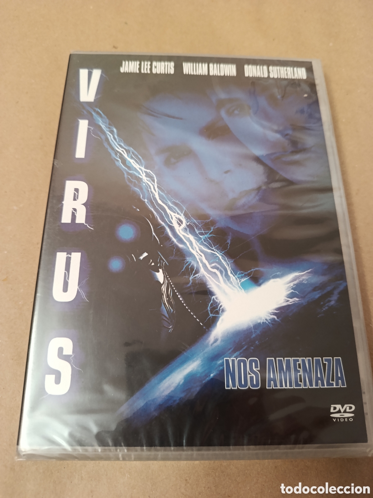 Cin&eacute;ma: Dvd. Virus. Precintado. Con Jamie Lee Curtis, William Baldwin y Donald Sutherland.