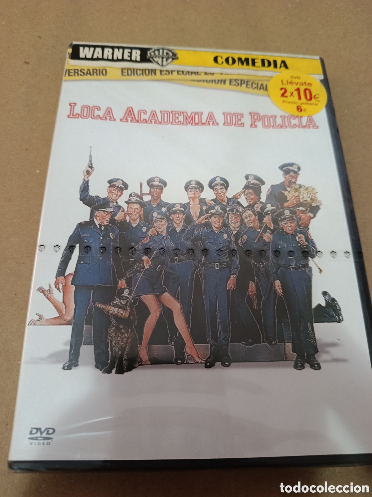 Cin&eacute;ma: Dvd. Loca academia de polic&iacute;a. Precintado.