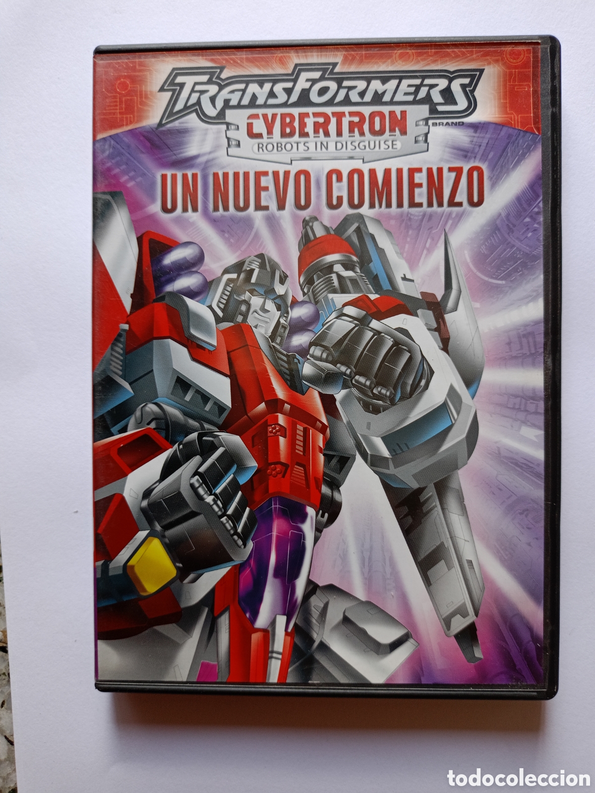 Kino: Transformers Cybertron: Robots in Disguise - Un nuevo comienzo, DVD
