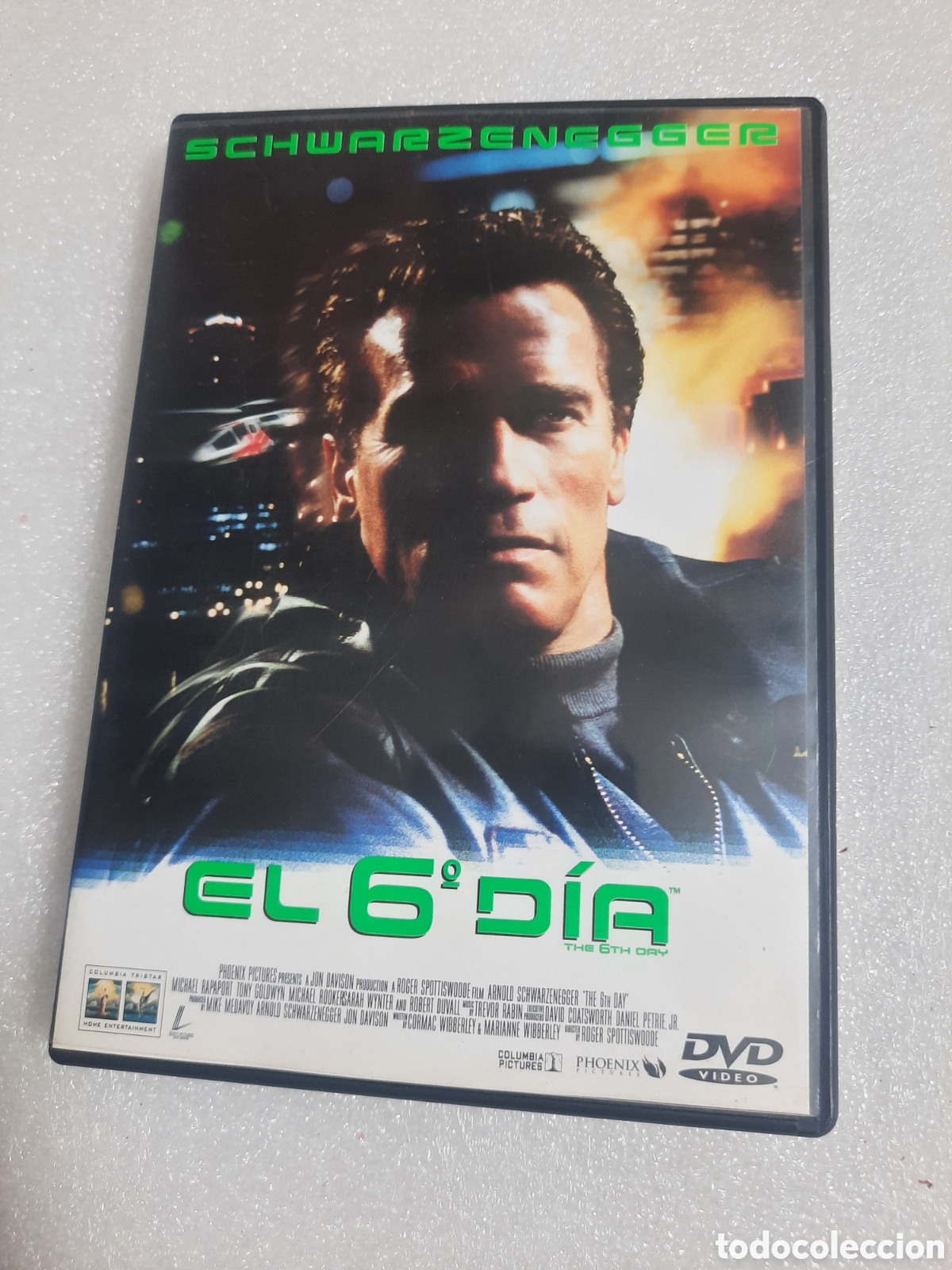 Cine: Pel&iacute;cula DVD - El 6&deg; D&iacute;a