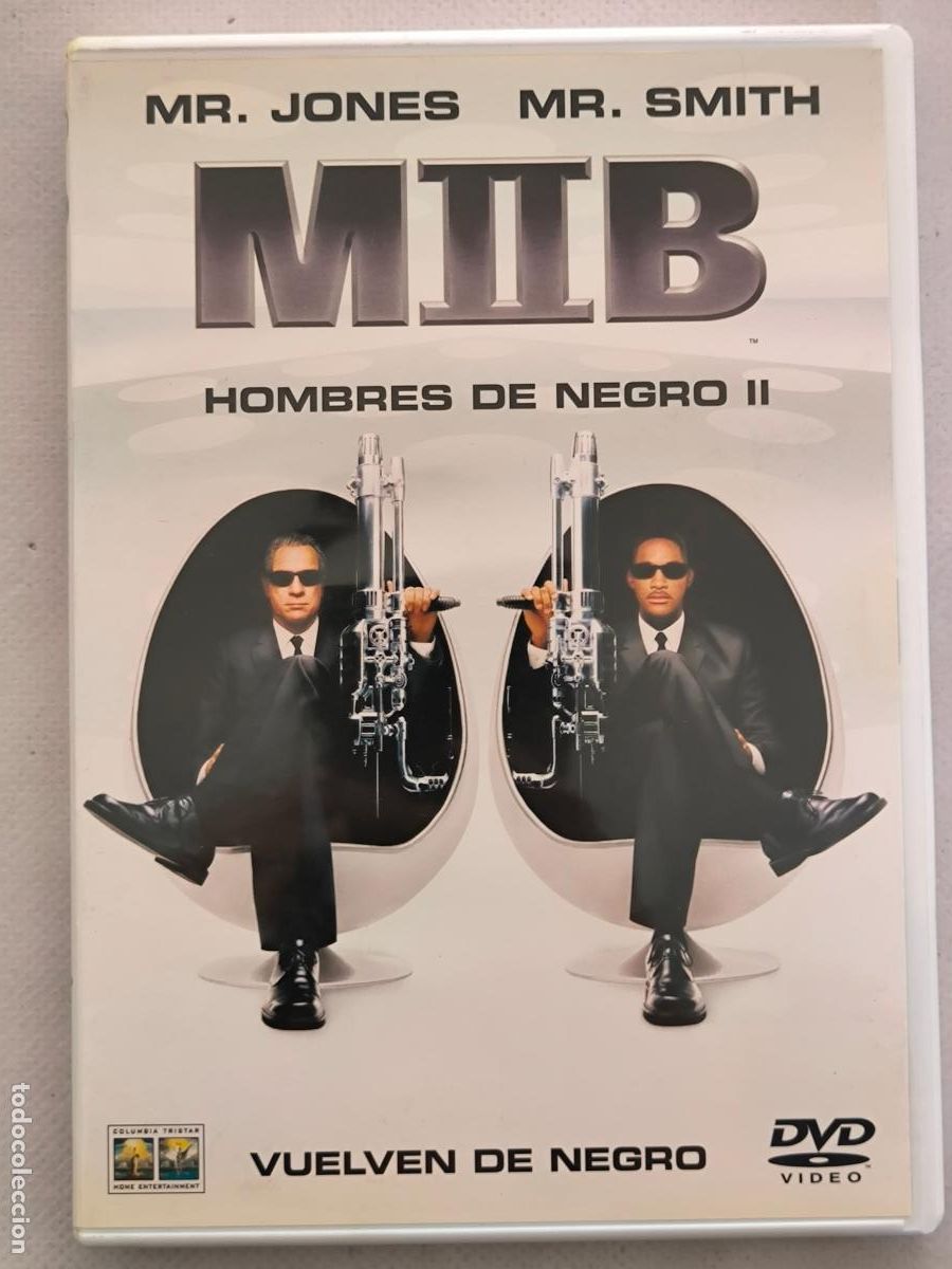 Cinema: DVD MEN IN BLACK II (HOMBRES DE NEGRO II) - MIIB - 2 DISCOS (EQ)