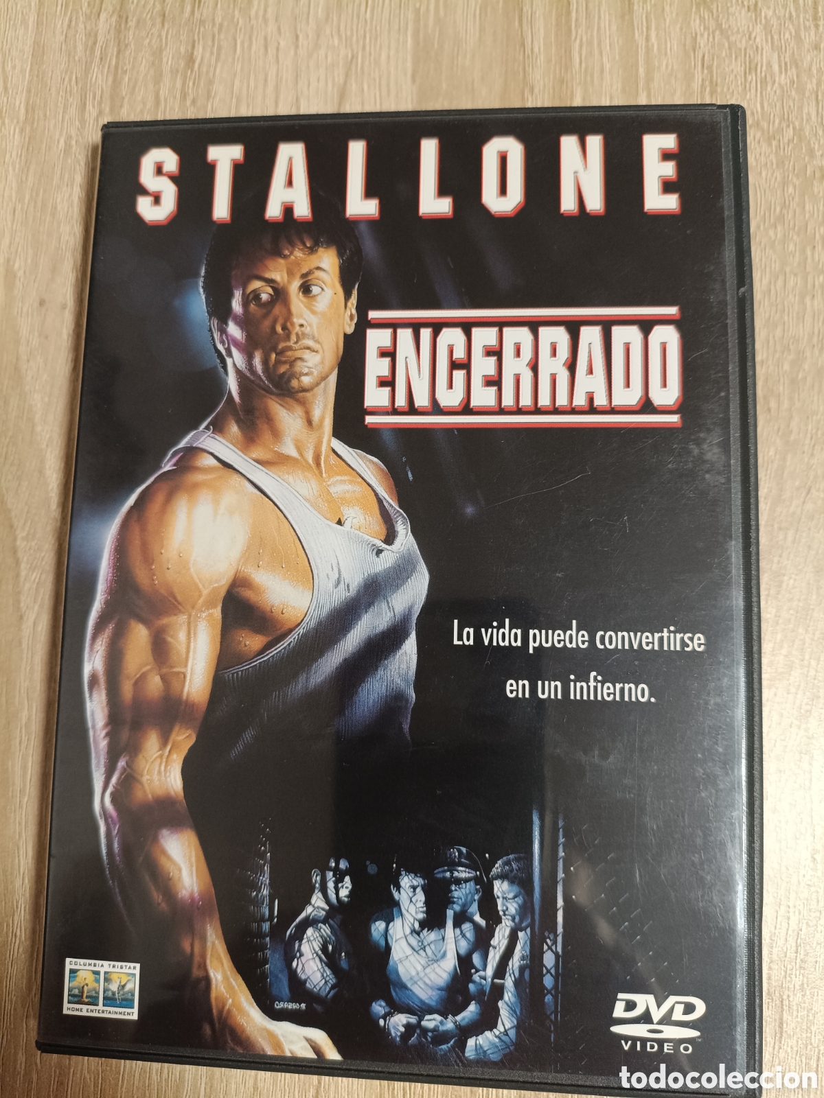Cine: DVD - Encerrado - Sylvester Stallone