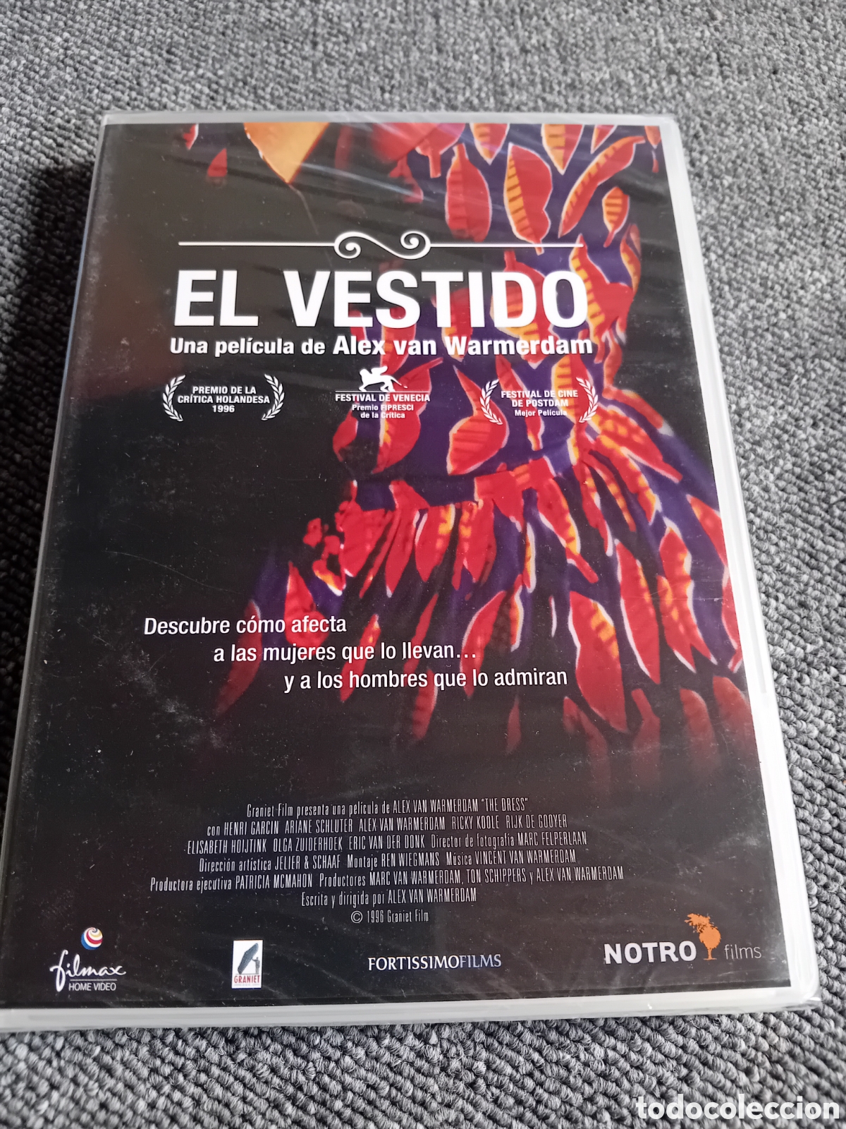 Cine: El vestido dvd precintado