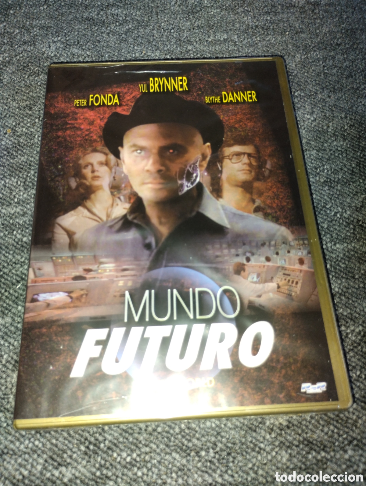 Cine: Mundo futuro DVD precintado