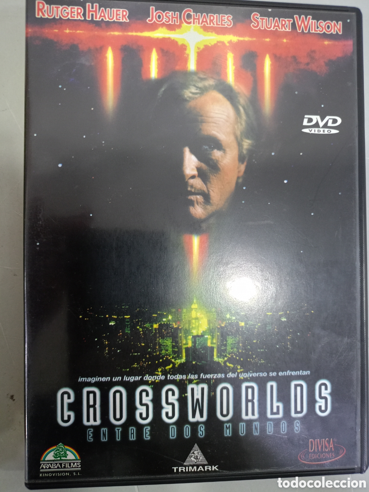 Cine: DVD entre dos mundos -