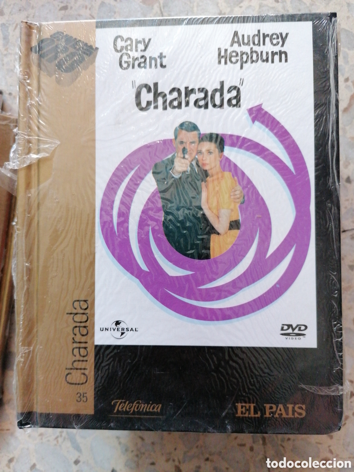 Cinema: DVD + LIBRO CHARADA AUDREY HEPBURN NUEVO PRECINTADO EL PAIS 35