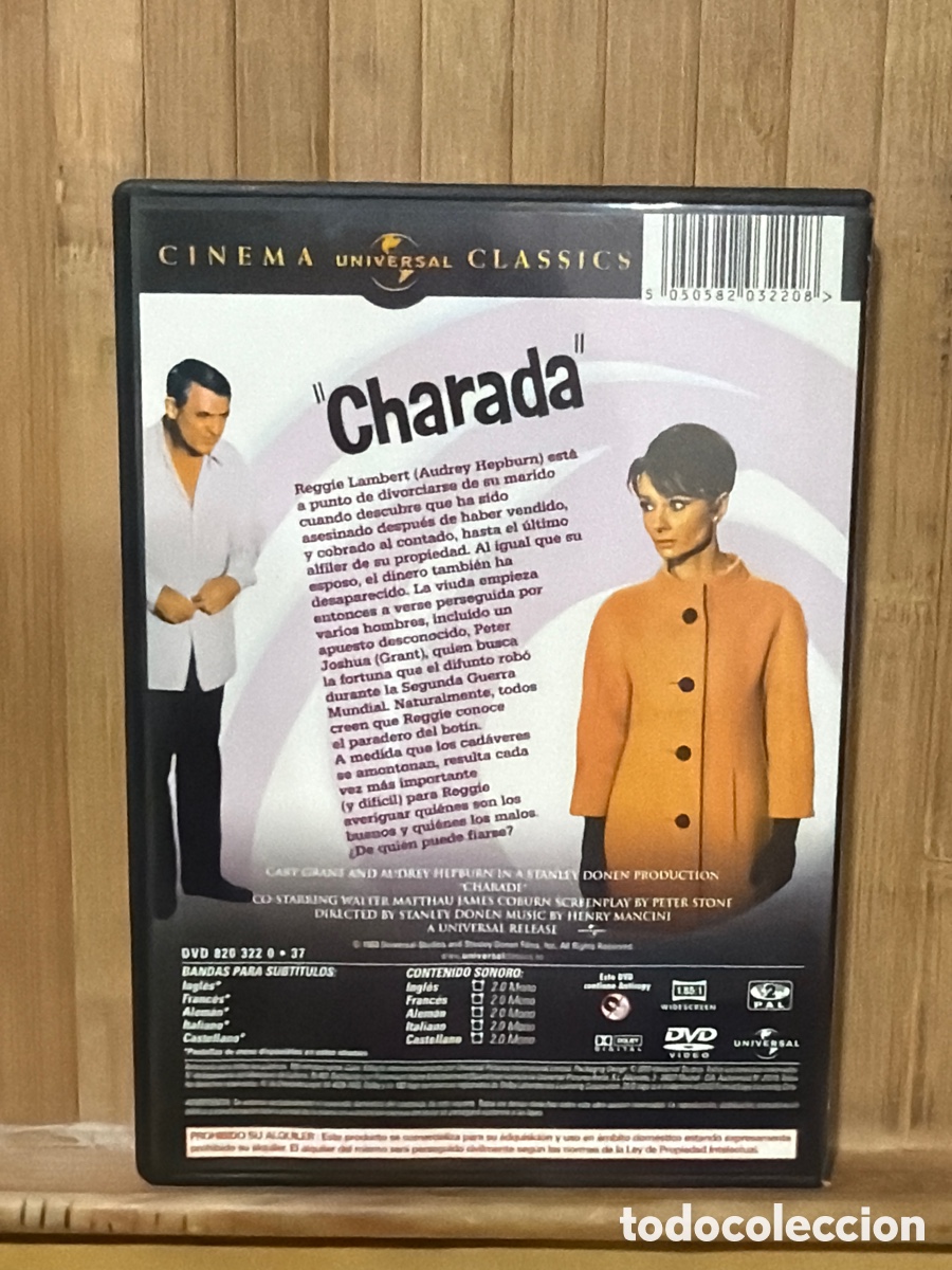 Cine: Charada DVD SEMINUEVO - Foto 2