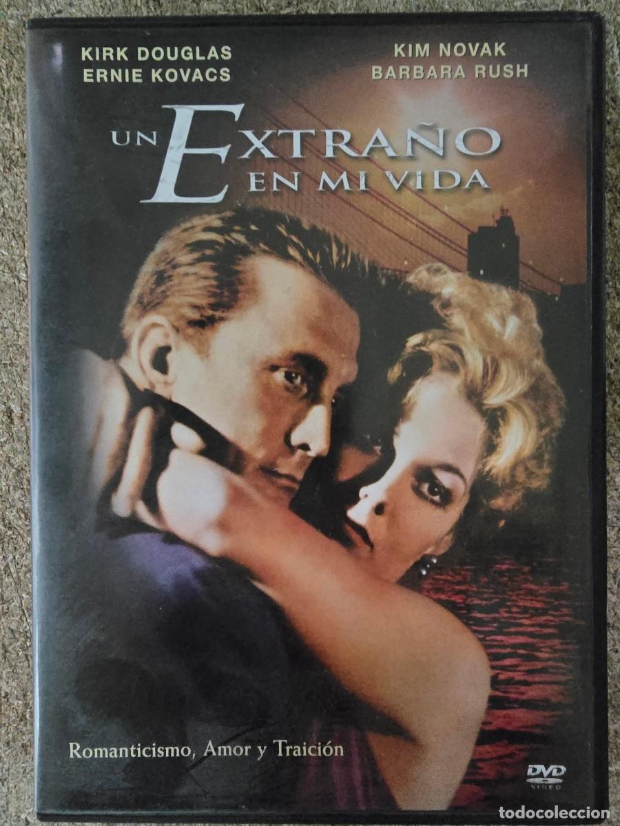 Cine: DVD Un Extra&ntilde;o en mi Vida.Kirk Douglas