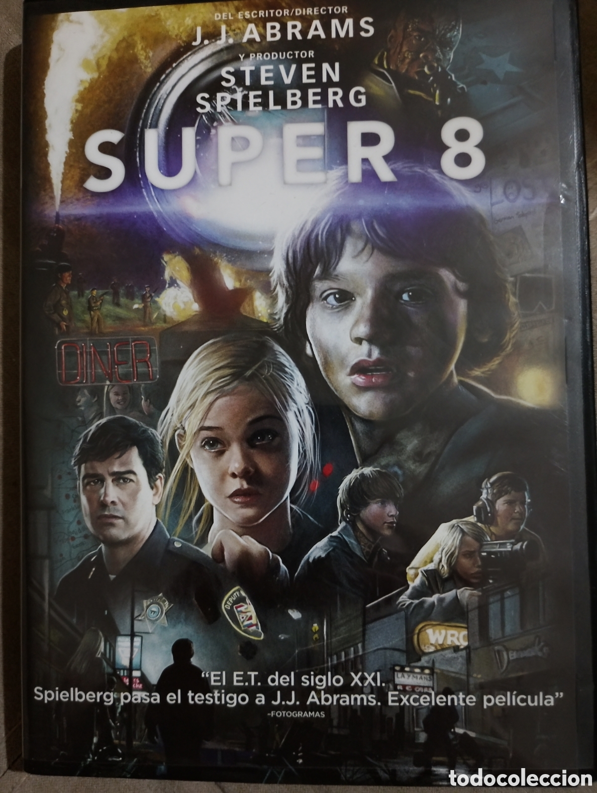 Cine: Dvd pel&iacute;cula Super 8