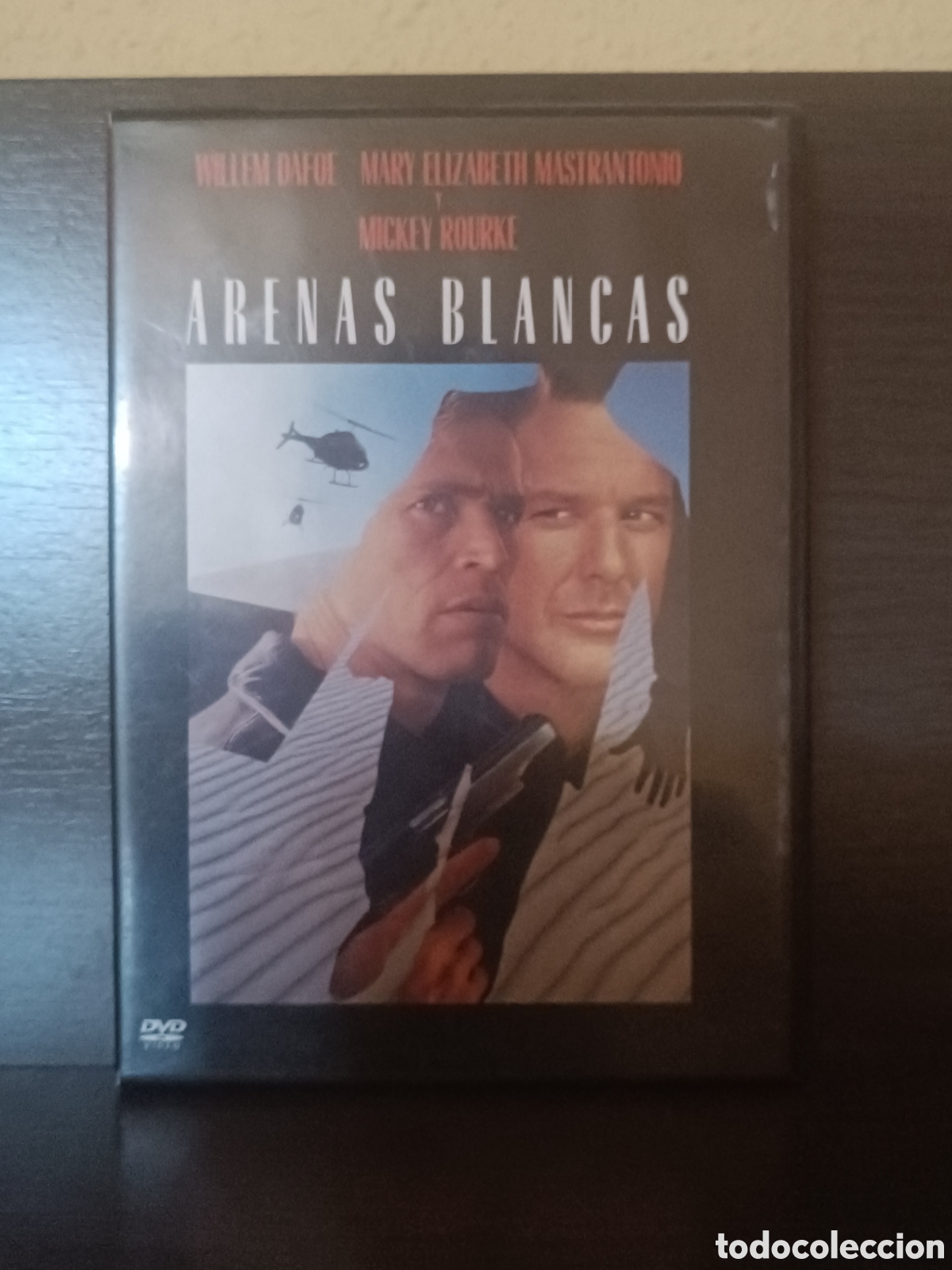 Cine: ARENAS BLANCAS - Mickey Rourke - Willem Dafoe - Mary Elizabeth Mastrantonio
