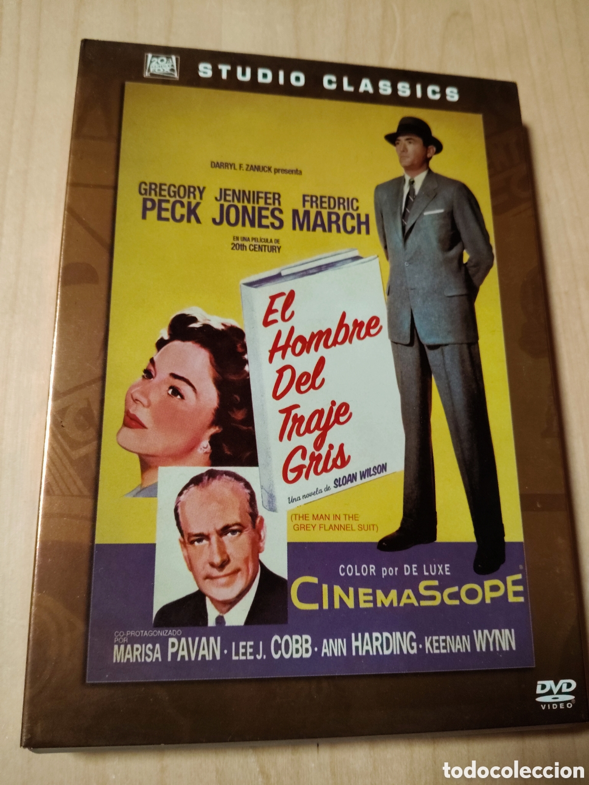 Cinema: RD131 el hombre del traje gris DVD SEGUNDAMANO